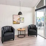 Casa vacanze Luxury Retreat By The Sea - By Traum Sarup