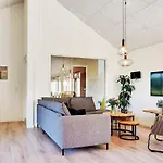 Luxury Retreat By The Sea - By Traum