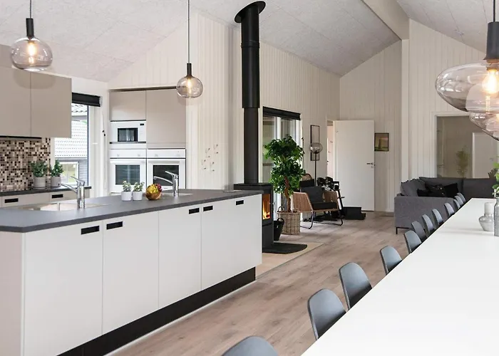 Luxury Retreat By The Sea - By Traum Sarup